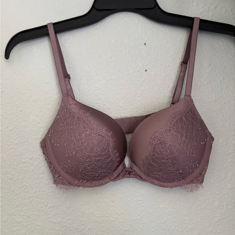 Victoria's Secret Purple T-Shirt Bra with Underwire Support